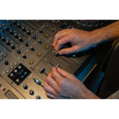 �J���[�o���G�[�V����