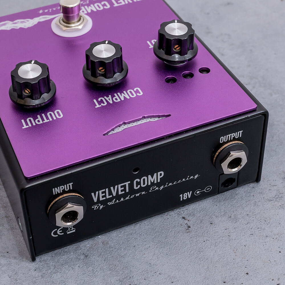 Ashdown VELVET COMP｜ミュージックランドKEY