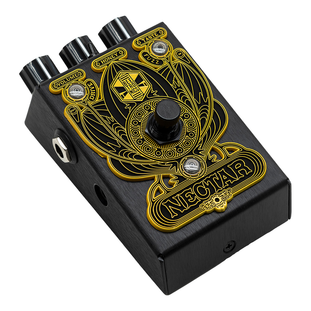 p*g様 美品最安値Beetronics LARVA フェイザー　ギターエフェク Beetronicsより、温かいビンテージ・サウンドと現代的な機能を