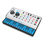 �J���[�o���G�[�V����
