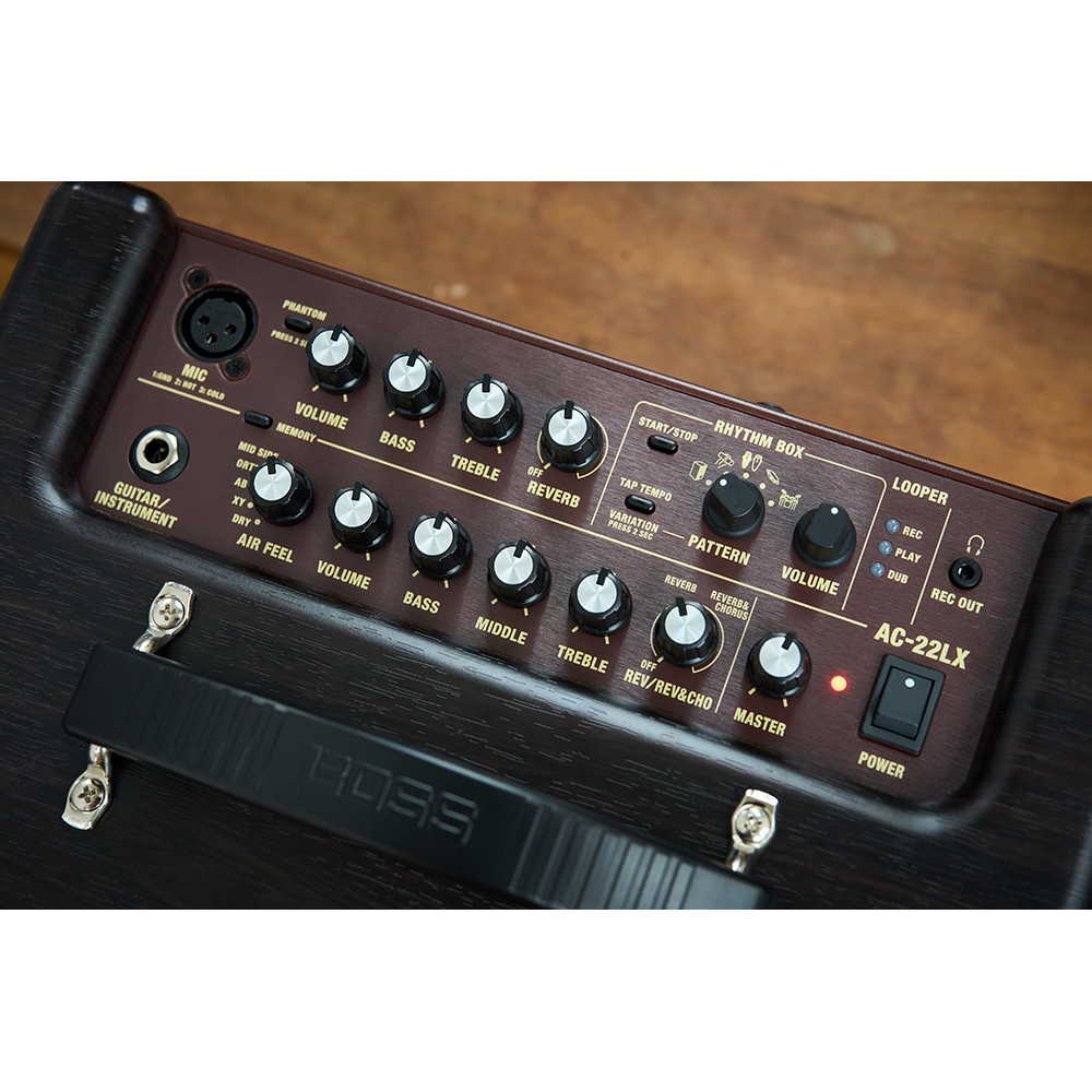 BOSS AC-22LX Acoustic Amplifier｜ミュージックランドKEY