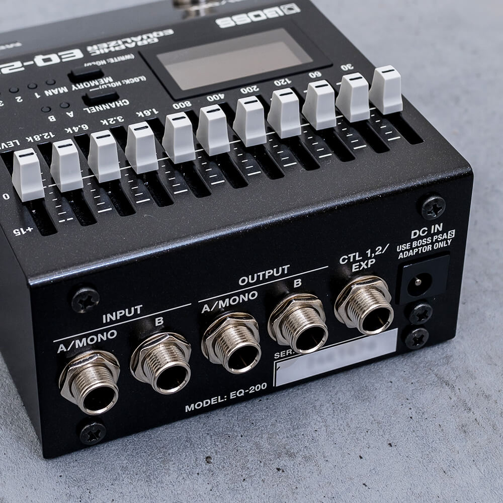 人気の贈り物が大集合 BOSS EQ-200 Graphic Equalizer ステレオ ...