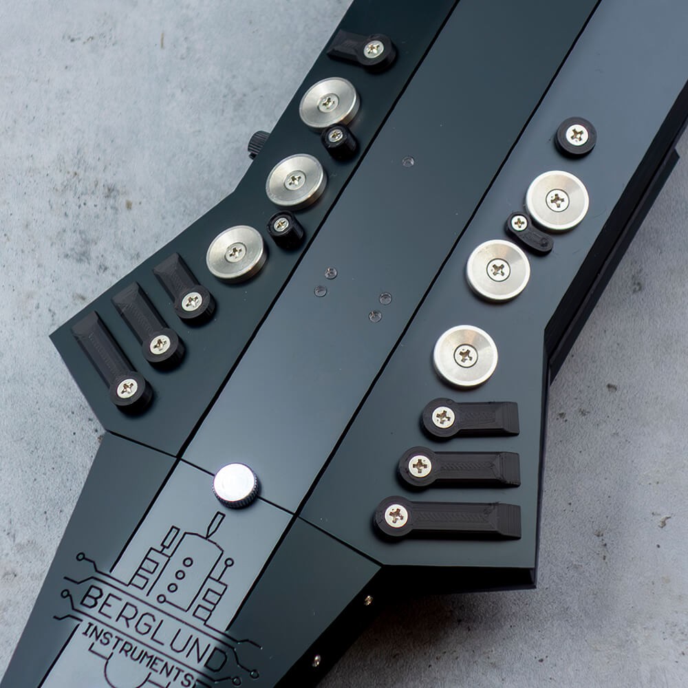 Berglund Instruments NuRAD R2 Custom Legacy-MB with Lipo Battery