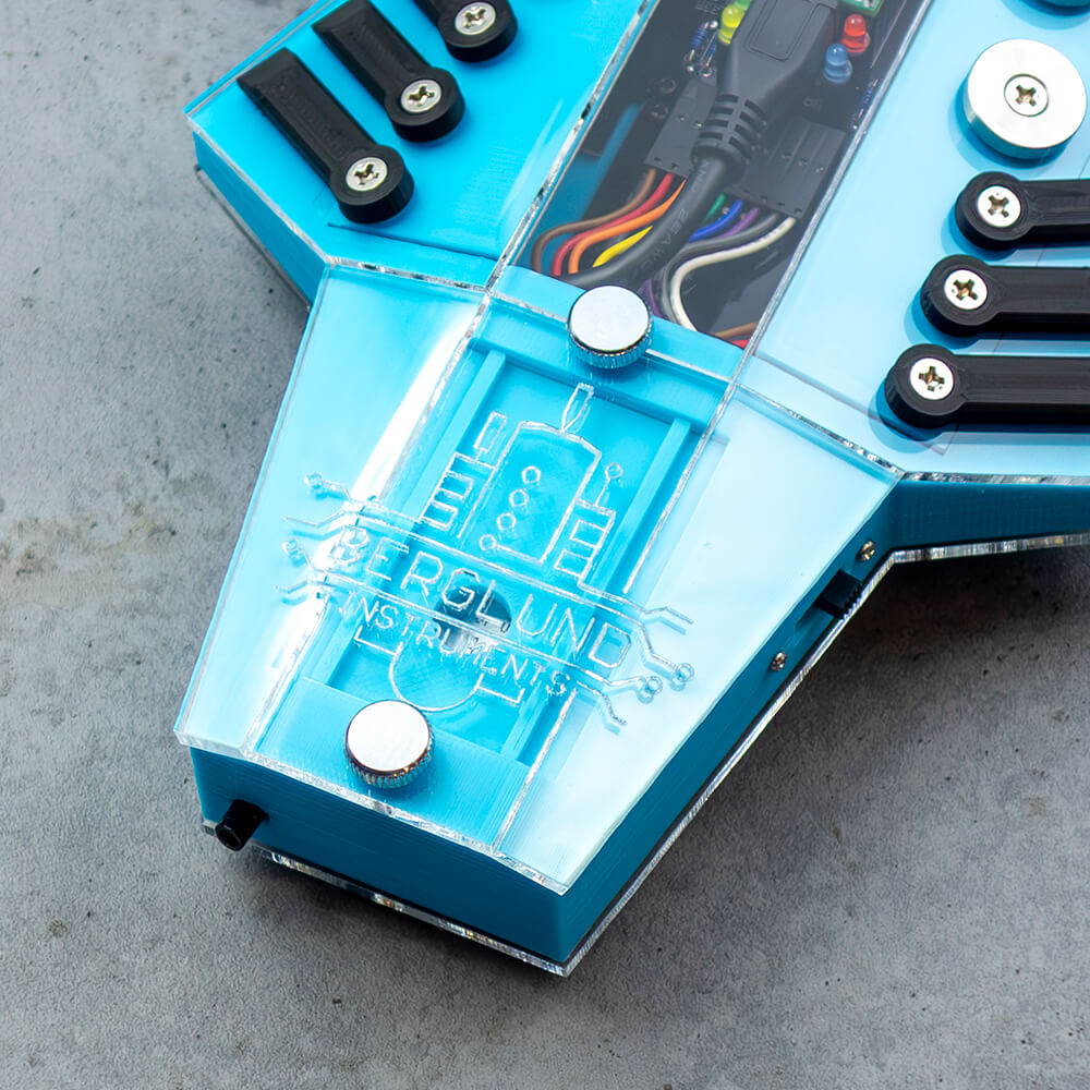 Berglund Instruments NuRAD R2 Custom Turquoise with Lipo Battery