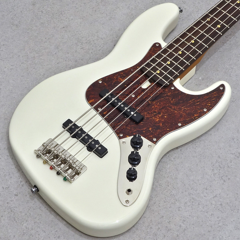 �J���[�o���G�[�V����