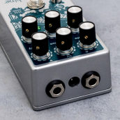 �J���[�o���G�[�V����