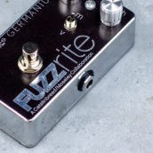 �J���[�o���G�[�V����