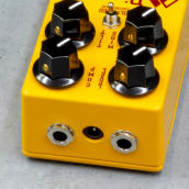 �J���[�o���G�[�V����