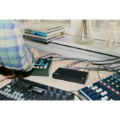 �J���[�o���G�[�V����