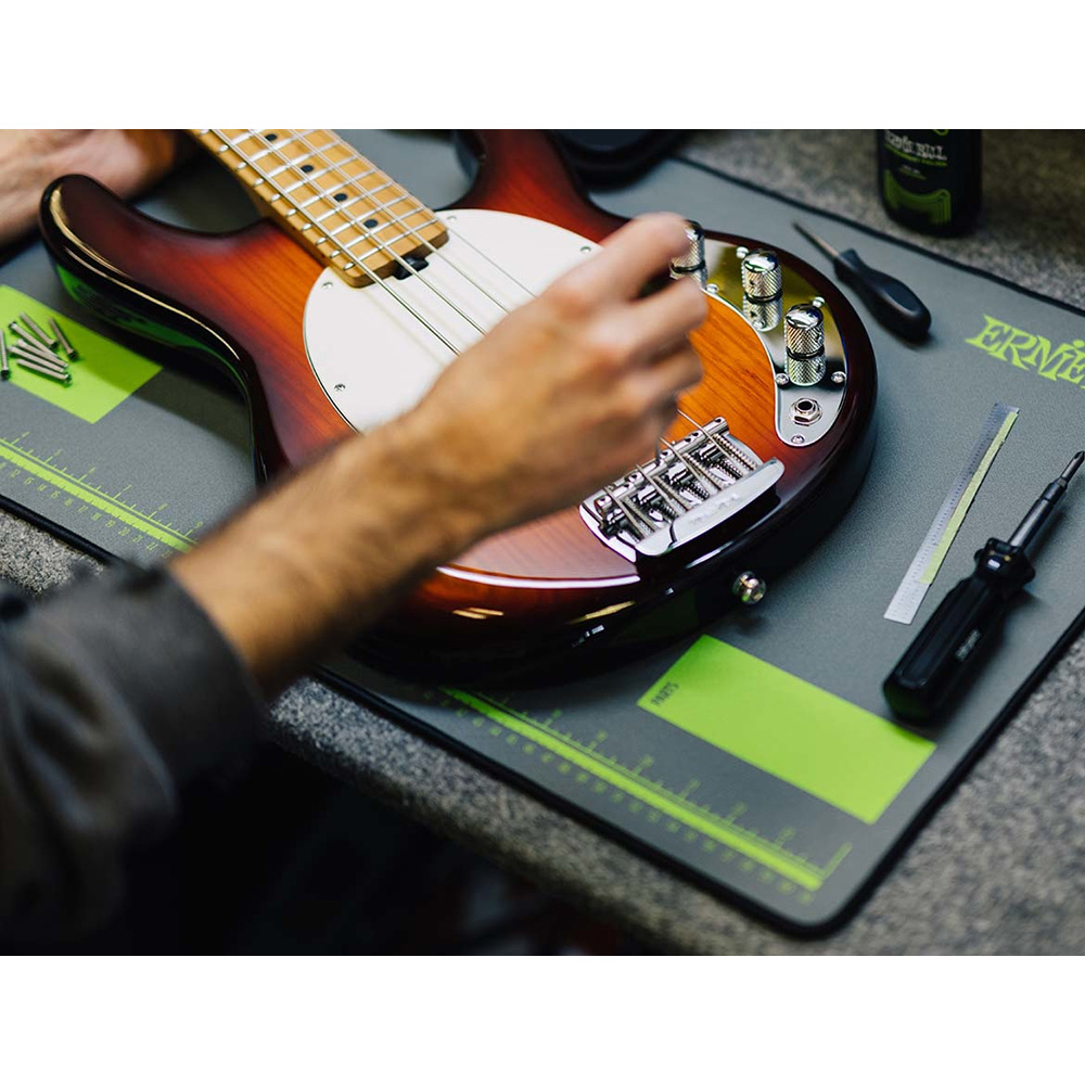 テーブルマット ERNIE BALL #9615 Techmat｜ミュージックランドKEY