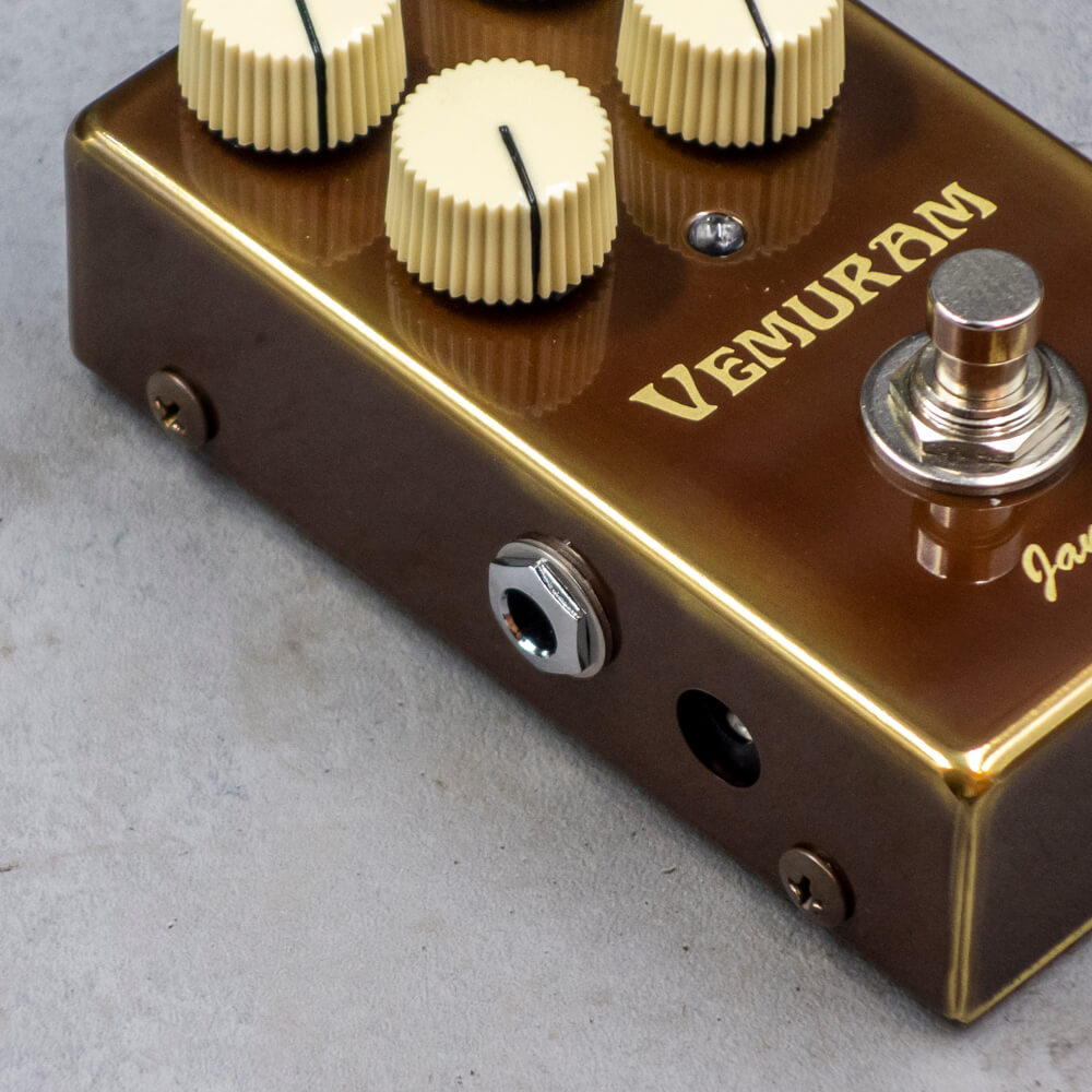 �J���[�o���G�[�V����