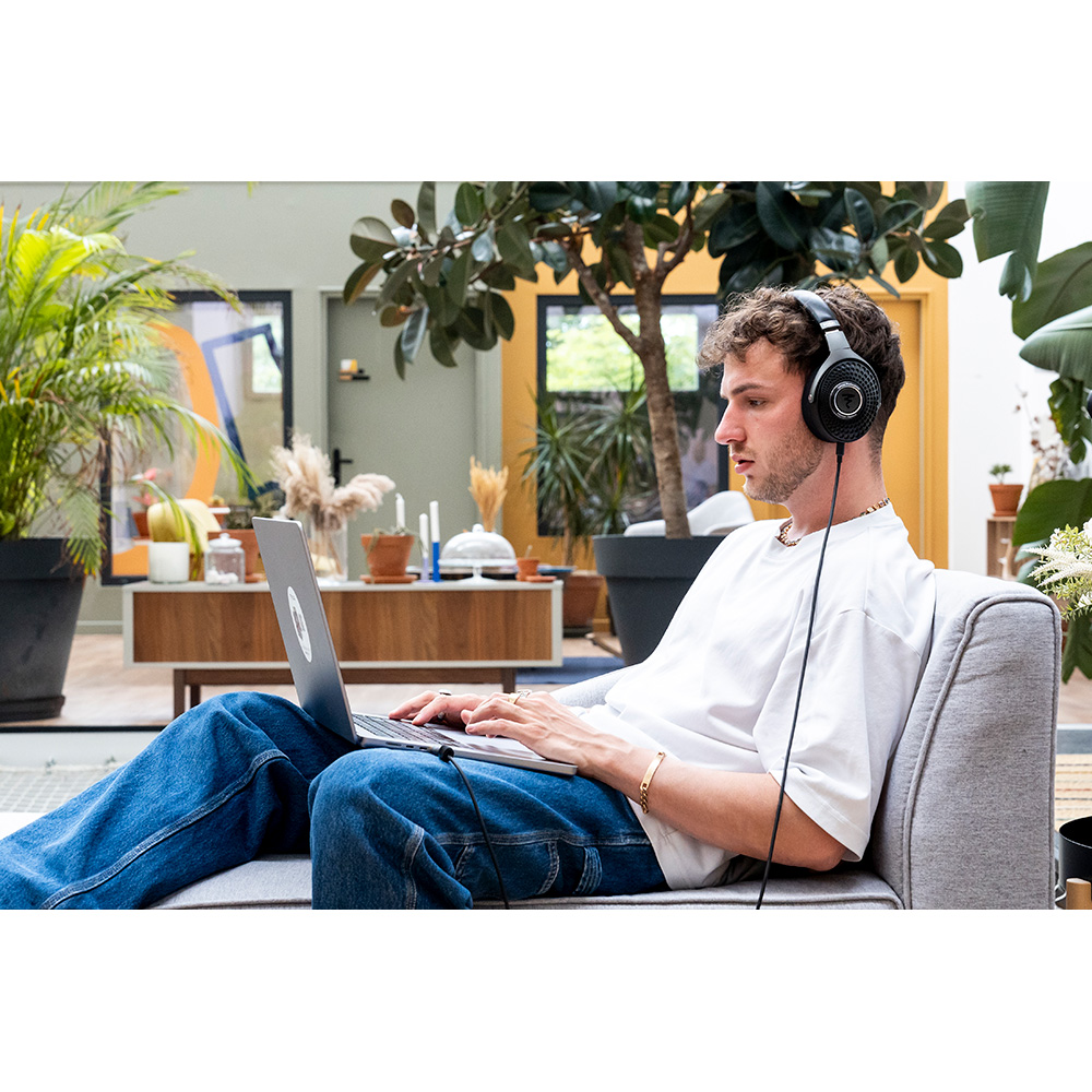 FOCAL Professional Lensys Professional｜ミュージックランドKEY
