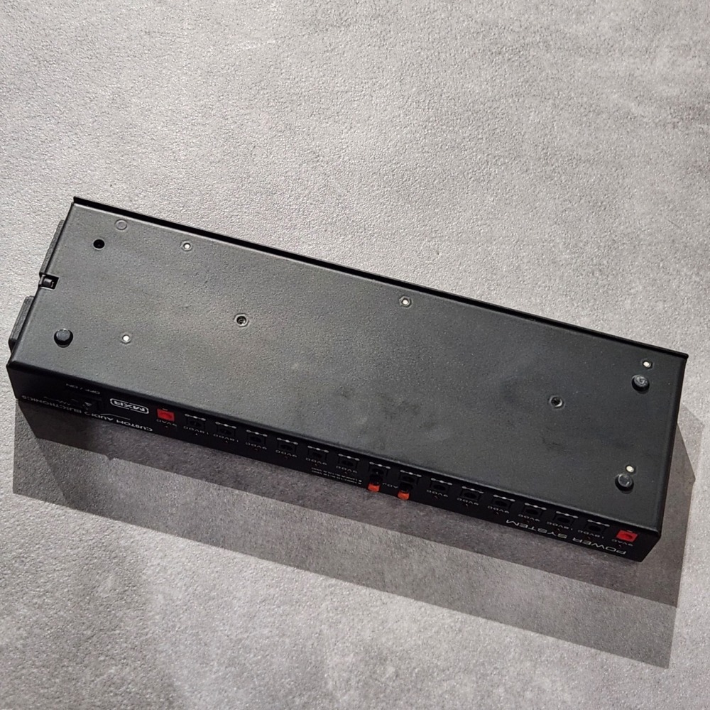 MXR MC403 Power System｜ミュージックランドKEY
