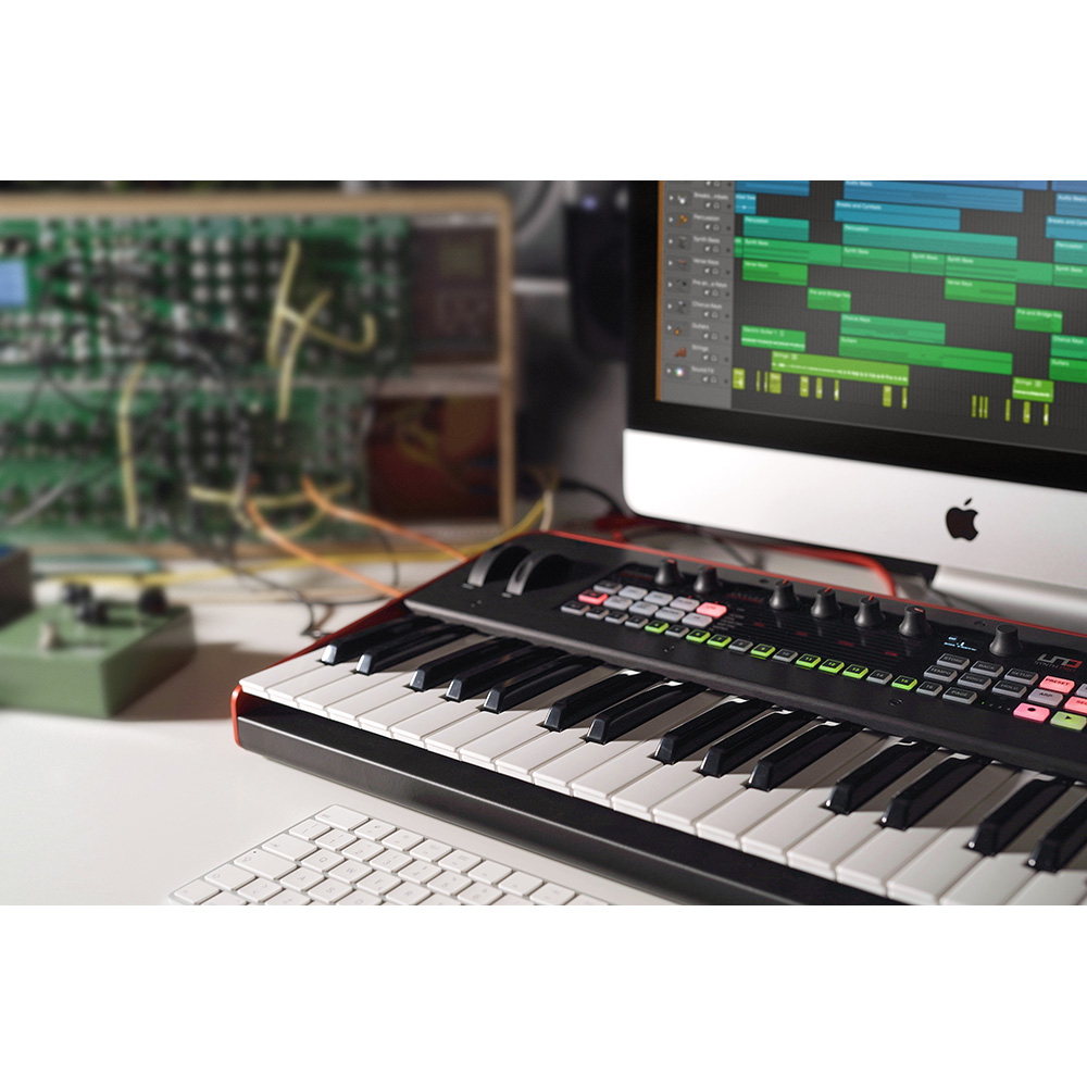 IK Multimedia UNO Synth Pro｜ミュージックランドKEY