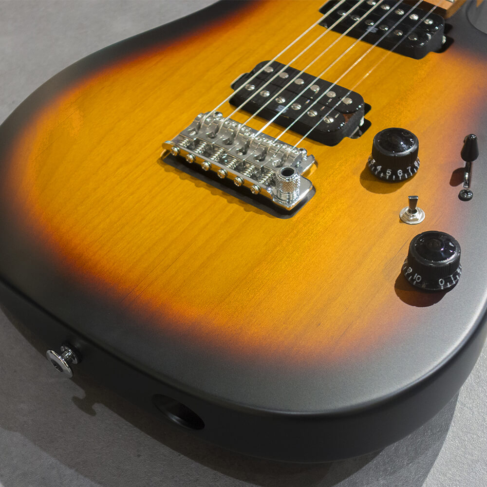 Ibanez AZ Prestige AZ2402-TFF (Tri-fade Burst Flat Ibanez AZ Prestige AZ2402-TFF (Tri-fade Burst Flat
