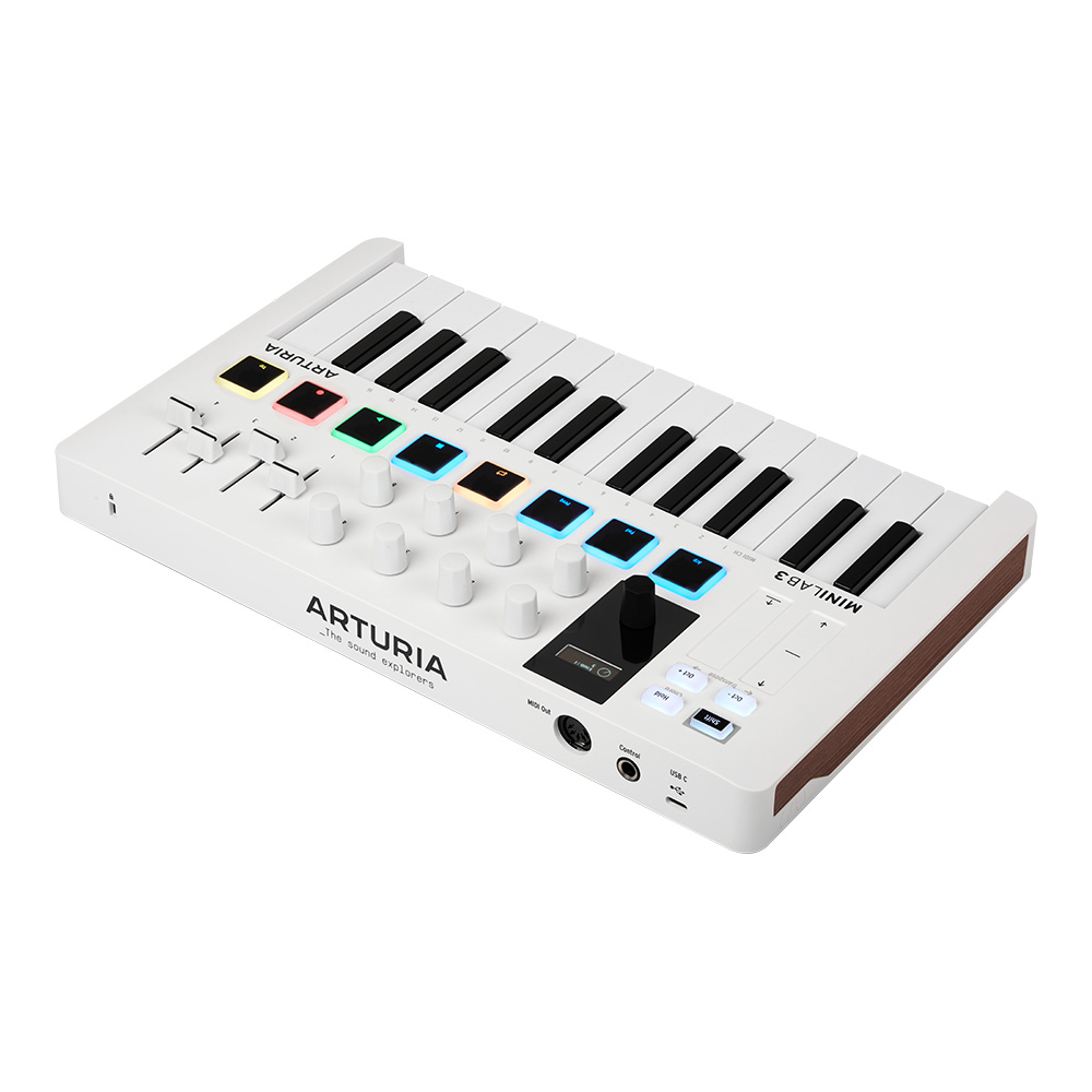 ARTURIA MiniLab3 ALPINE WHITE 専用ケース付き ARTURIA MiniLab 3」に、限定カラーAlpine Whiteが登場！