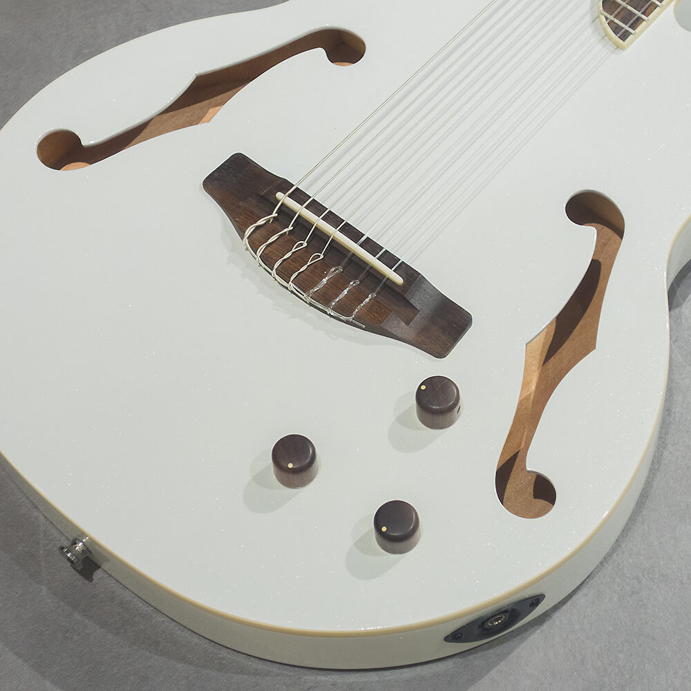 フォークギター ELK Delgut 7 White Sparkle｜ミュージックランドKEY