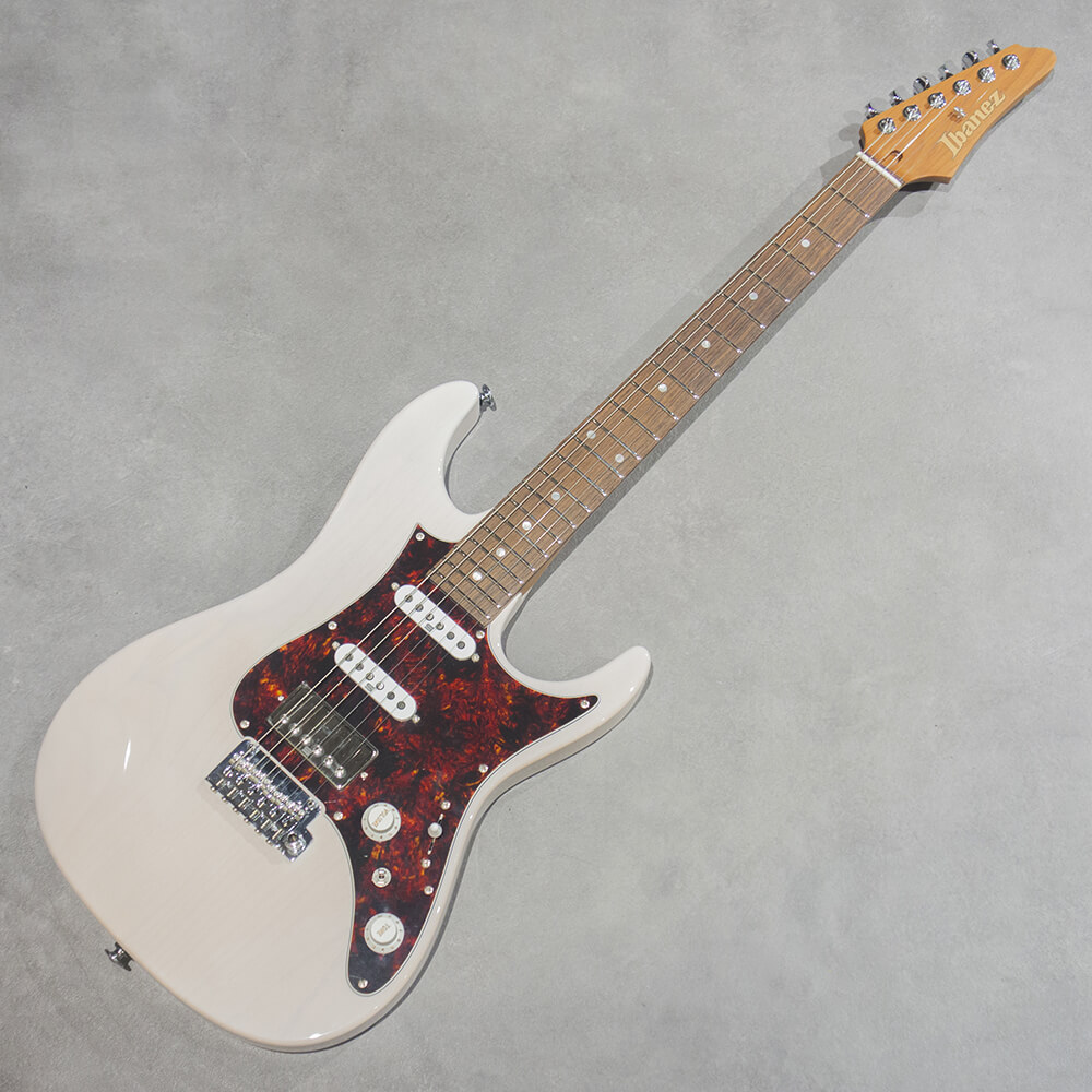 Ibanez AZ Prestige AZ2204N-AWD (Antique White Blonde
