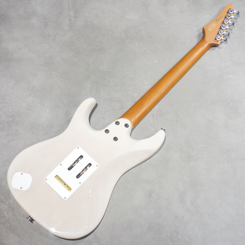 Ibanez AZ Prestige AZ2204N-AWD (Antique White Blonde
