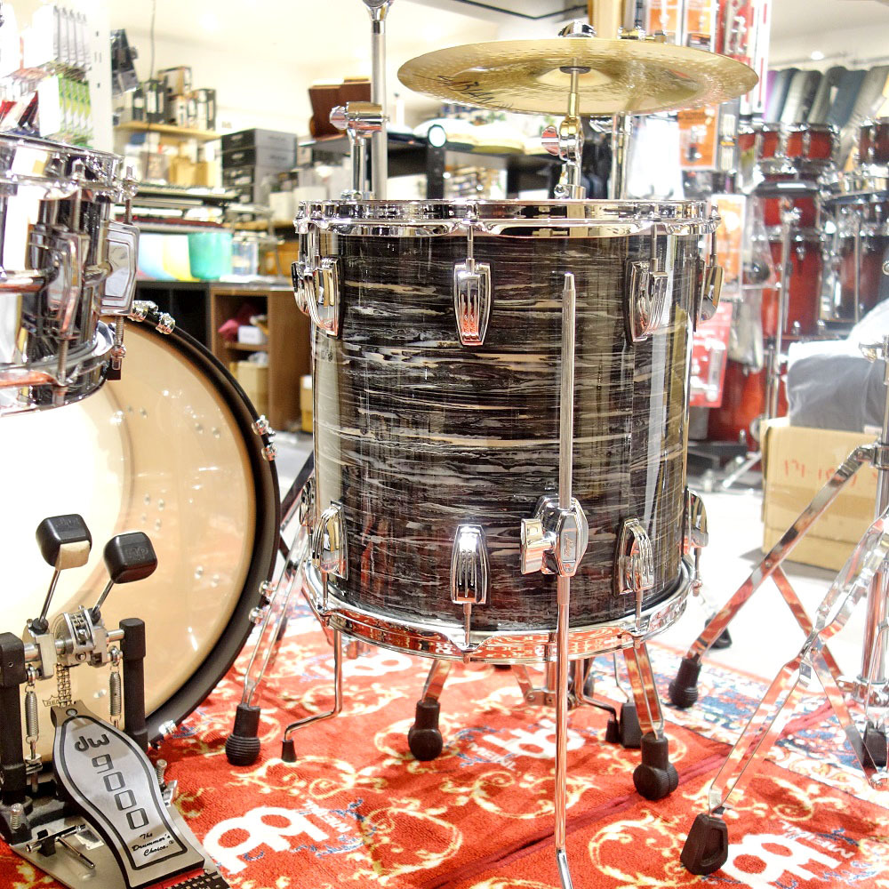 Ludwig Legacy Maple Downbeat 3PC Drum Set Vintage Black Oyster