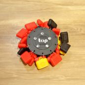 �J���[�o���G�[�V����