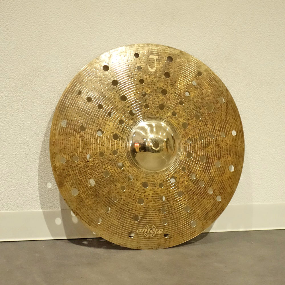 �J���[�o���G�[�V����