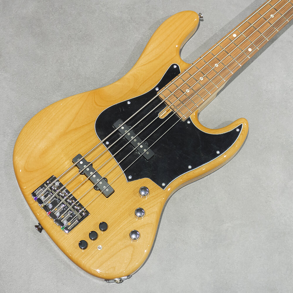 �J���[�o���G�[�V����