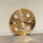 �J���[�o���G�[�V����