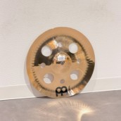 �J���[�o���G�[�V����