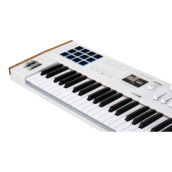 �J���[�o���G�[�V����