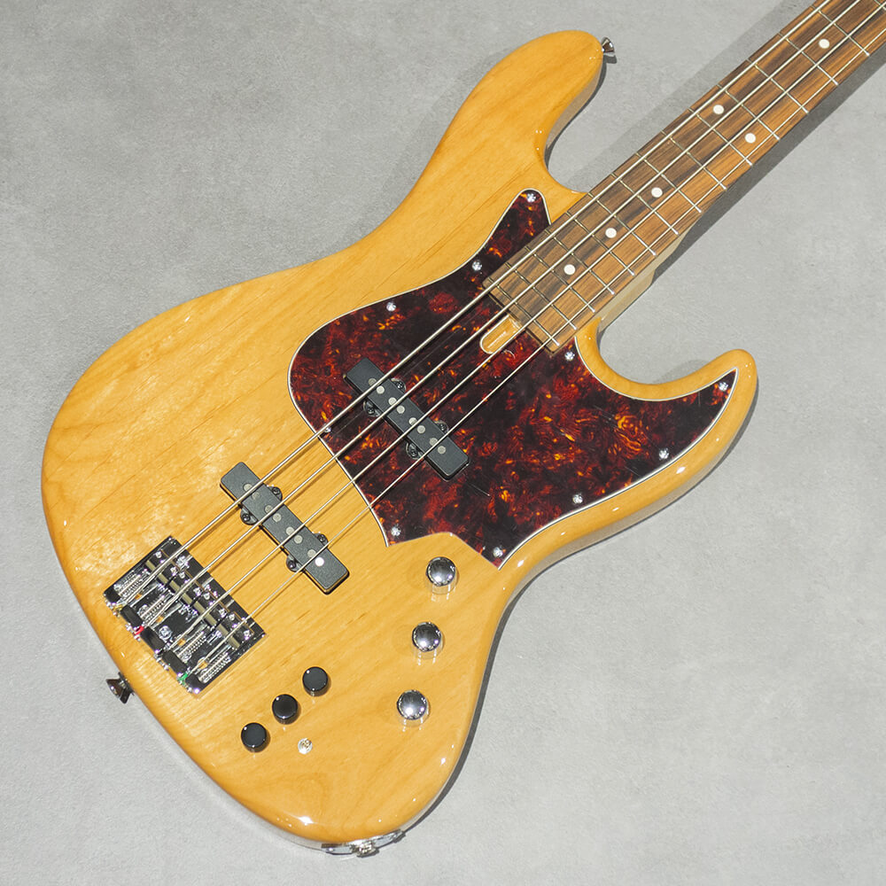 �J���[�o���G�[�V����