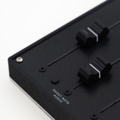 �J���[�o���G�[�V����