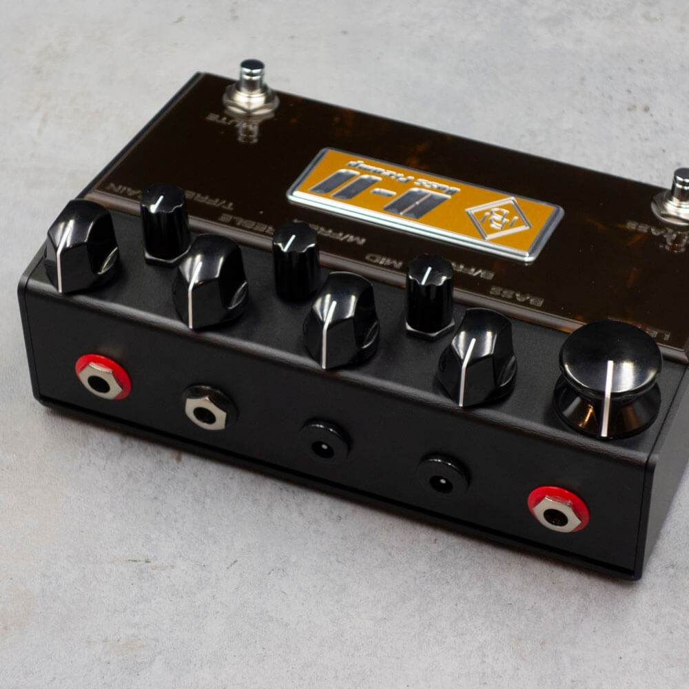 入出力端子【現物写真】B-II Bass Preamp II