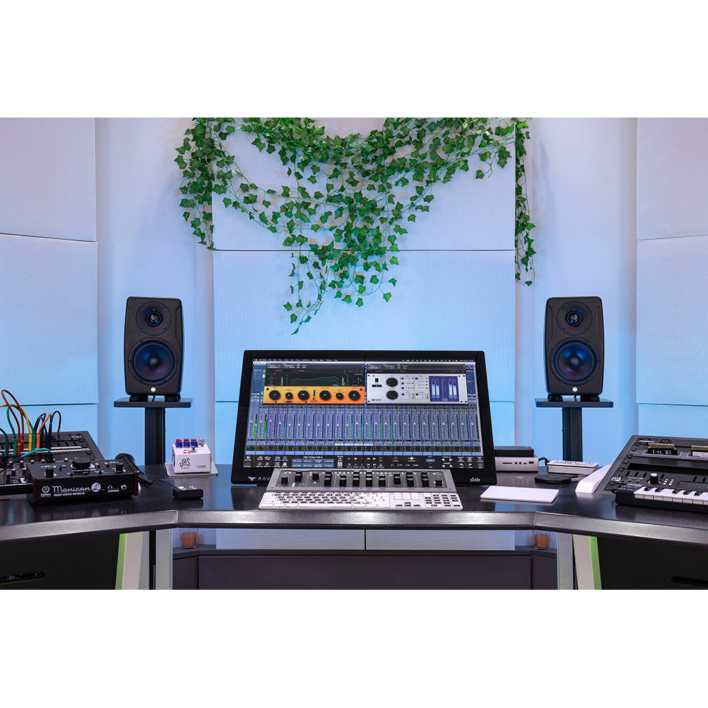 iLoud Precision 5 ペア IK Multimedia(アイケーマルチメディア) iLoud Precision 5