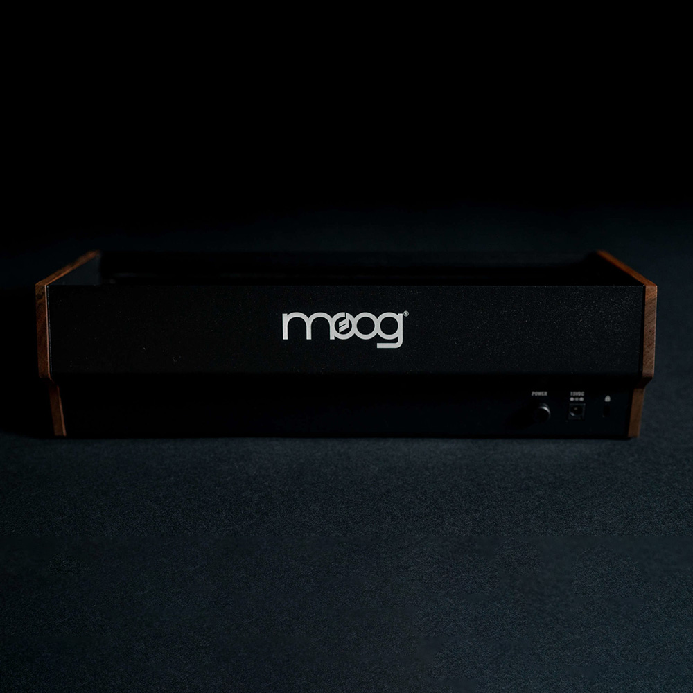 moog 60HP Powered Eurorack Case｜ミュージックランドKEY