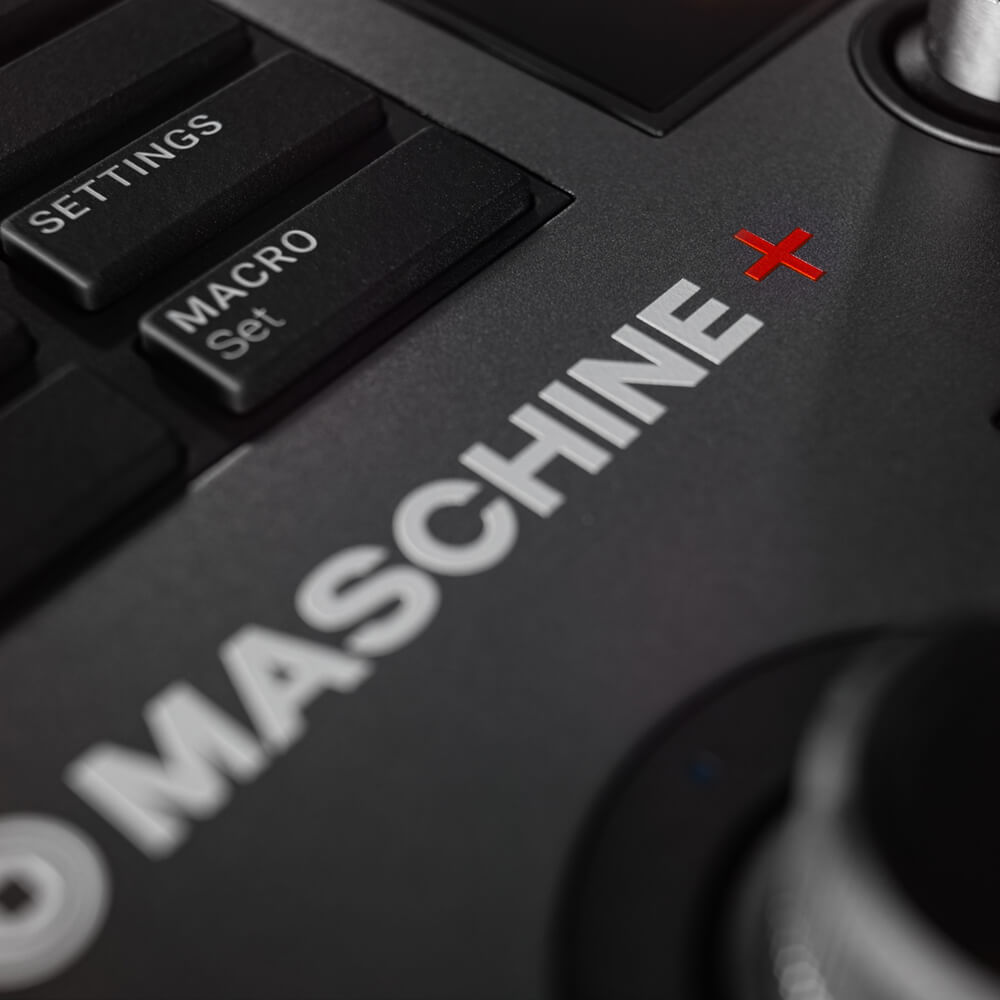 Native Instruments MASCHINE+｜ミュージックランドKEY