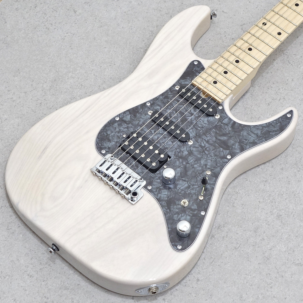 �J���[�o���G�[�V����