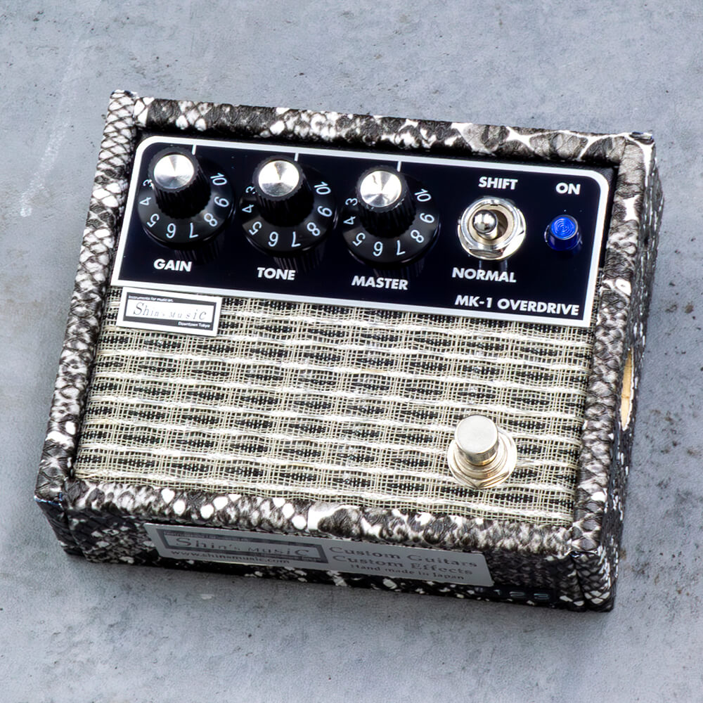 �J���[�o���G�[�V����