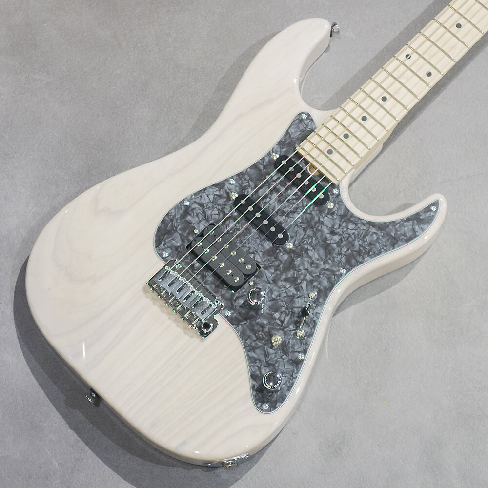 �J���[�o���G�[�V����