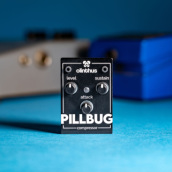 �J���[�o���G�[�V����