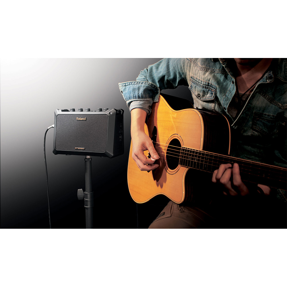 楽器/器材 アンプ Roland MOBILE AC Acoustic Guitar Amplifier｜ミュージックランドKEY
