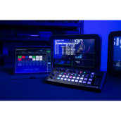 �J���[�o���G�[�V����