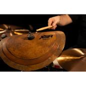 �J���[�o���G�[�V����