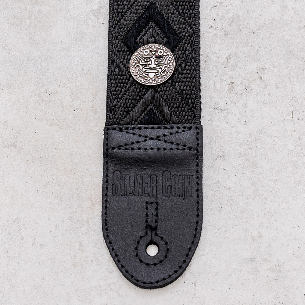 SILVER COIN straps PACHA NERO [PA-CHA-NEH-RO]｜ミュージック