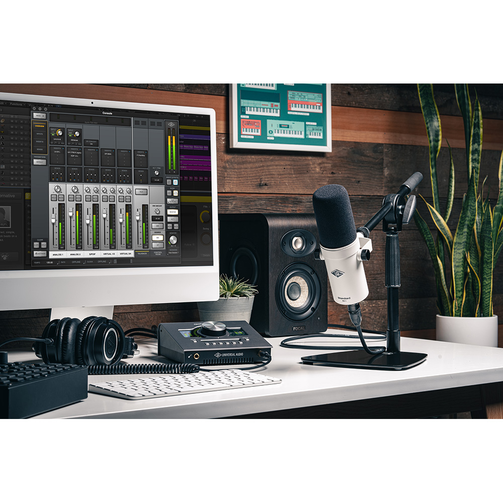 UNIVERSAL AUDIO SD-1 Standard Dynamic Microphone