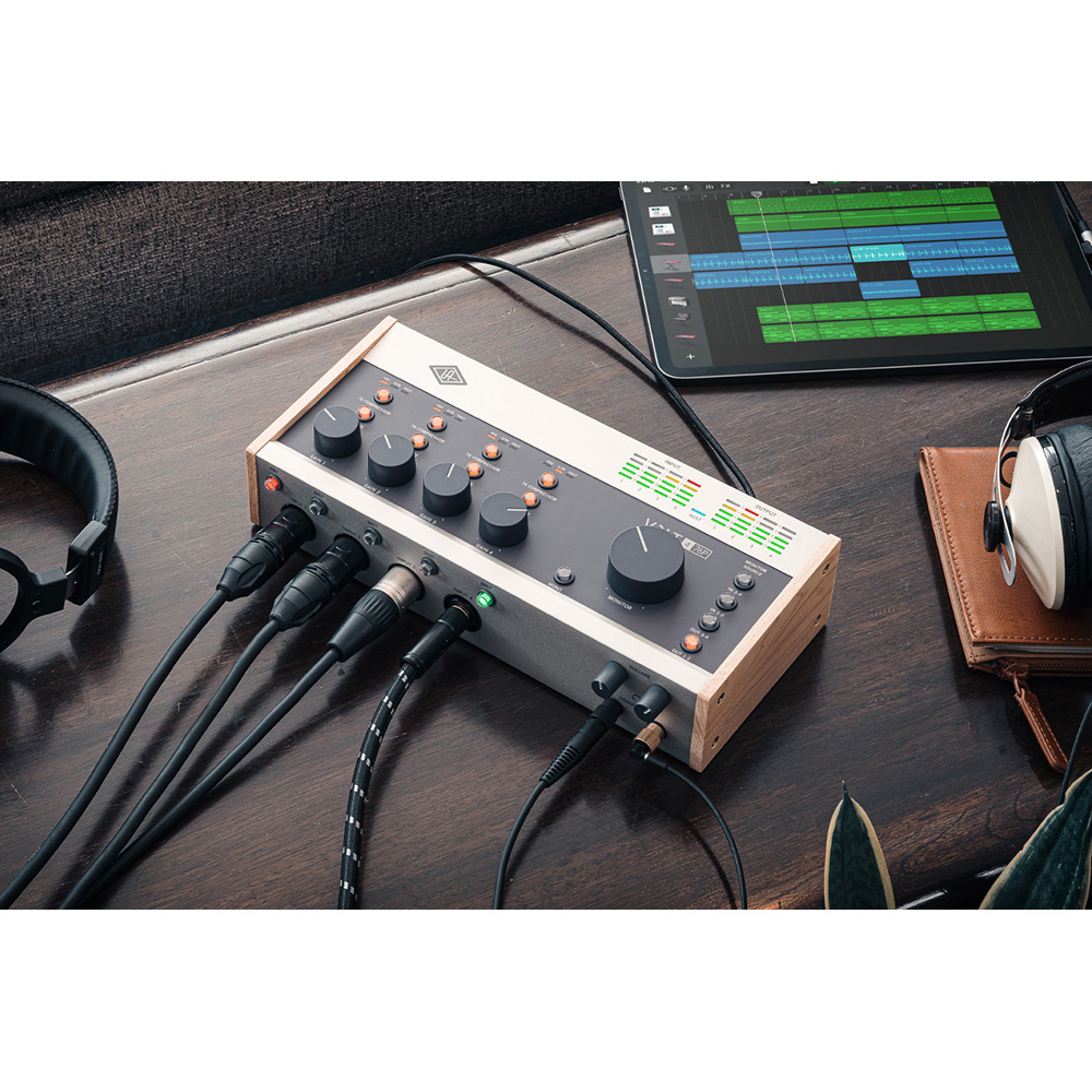 UNIVERSAL AUDIO Volt 476P USB Recording Studio|ミュージック UNIVERSAL AUDIO Volt 476P USB Recording Studio|ミュージック